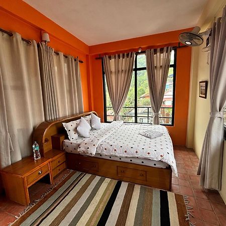 Siddhartha Garden Ayurveda Hotel Pokhara Exterior foto